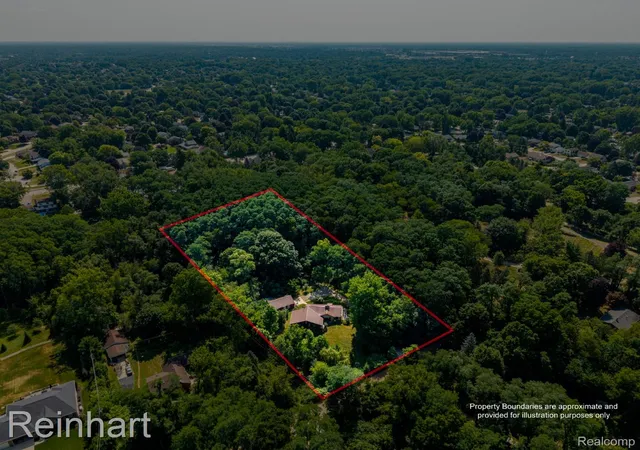 Photo 3 of Single family home for sale at 16460 Franklin Rd, Northville, MI 48168 | MLS# 20261079837 | Listing updated on 2026-10-05