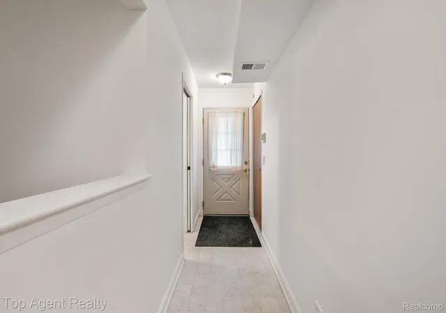 Photo 3 of Condo for sale at 23420 Middlebelt Rd, Farmington Hills, MI 48336 | MLS# 20261079838 | Listing updated on 2026-10-06