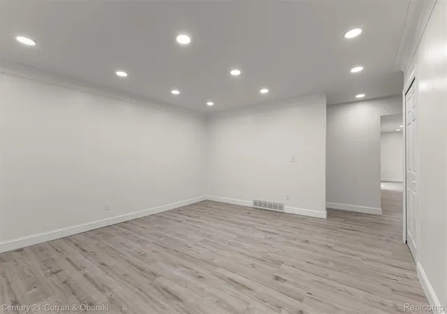 Photo 3 of Single family home for sale at 11276 Pardee Rd, Taylor, MI 48180 | MLS# 20261079839 | Listing updated on 2026-10-11