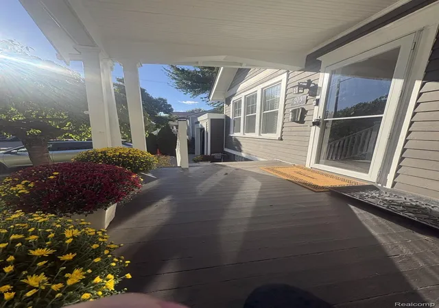 Photo 3 of Single family home for sale at 205 University St, Ferndale, MI 48220 | MLS# 20261079847 | Listing updated on 2026-10-06