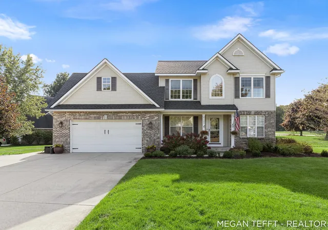 Photo 1 of Sale Pending at 9107 Lady Lauren Dr Ne, Rockford, MI 49341 | MLS# 65026052557 | Listing updated on 2026-10-22