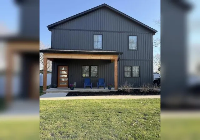 Single family home for sale at 318 Edgell St, South Haven, MI 49090 | MLS# 66026052554