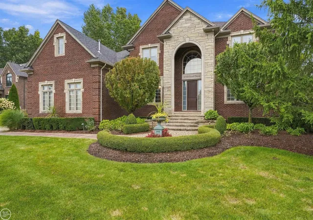Photo 1 of Mansion for sale at 62578 Pond Dr, Washington, MI 48094 | MLS# 58050223683 | Listing updated on 2026-10-20