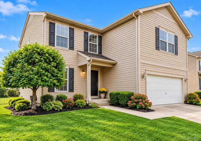 Single family home for sale at 8601 Kalamazoo River Dr, Fowlerville, MI 48836 | MLS# 20261079860
