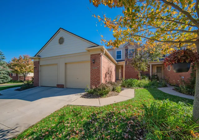 Listing Photo 1 - Condo for sale in building located at 3073 Ailsa Craig Dr, Ann Arbor, MI 48108 - Unit #