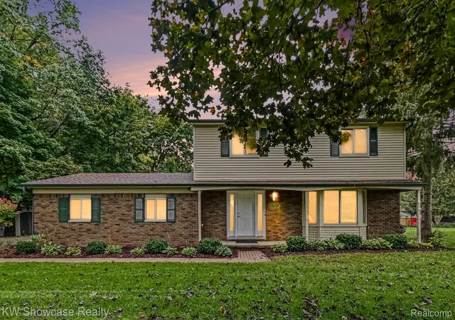 Photo 1 of Single family home for sale at 3305 Harvey Lake Rd, Highland, MI 48356 | MLS# 20261079865 | Listing updated on 2026-10-18