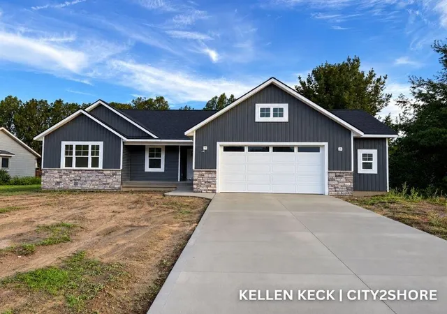 Photo 1 of Single family home for sale at 10351 Sara Mae Dr, Zeeland, MI 49464 | MLS# 65026052579 | Listing updated on 2026-10-09