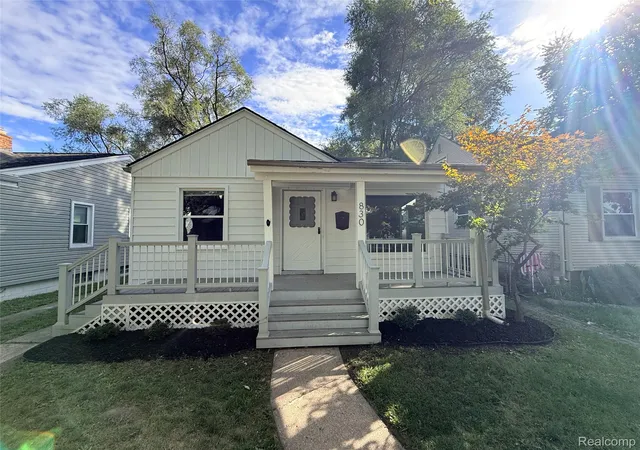 Photo 1 of Sale Pending at 830 Channing St, Ferndale, MI 48220 | MLS# 20261079881 | Listing updated on 2026-10-14