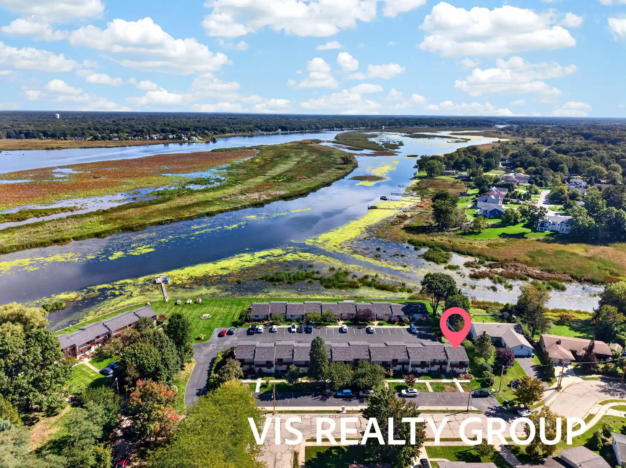 Listing Photo 2 - Condo for sale in 551 Gidley Cir located at 551 Gidley Cir, Grand Haven, MI 49417 - Unit 551 Gidley Cir