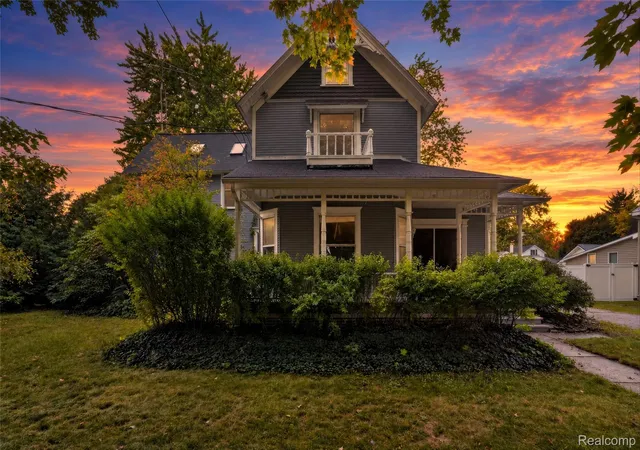 Photo 1 of Single family home for sale at 430 S Front St, Chesaning, MI 48616 | MLS# 20261079892 | Listing updated on 2026-10-29