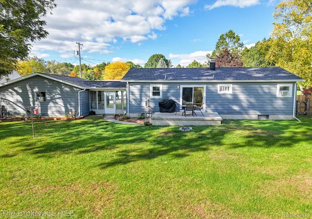 Photo 1 of Single family home for sale at 2149 W Frances Rd, Mount Morris, MI 48458 | MLS# 20261079938 | Listing updated on 2026-10-12