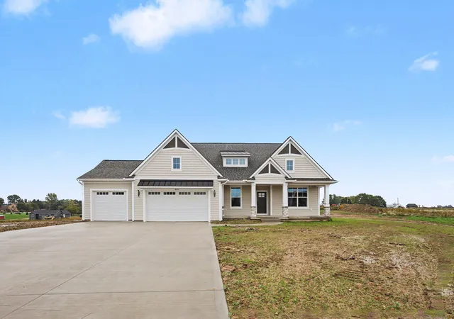 Photo 1 of Single family home for sale at 8524 Bosque Dr Se, Caledonia, MI 49316 | MLS# 65026052646 | Listing updated on 2026-10-22