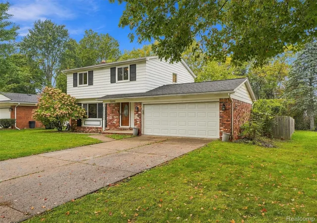 Photo 1 of Sale Pending at 20290 Lacrosse Ave, Southfield, MI 48076 | MLS# 20261079950 | Listing updated on 2026-10-18