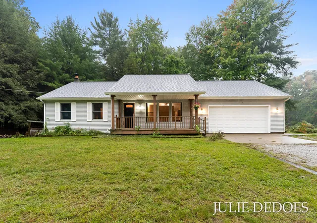 Photo 1 of Sale Pending at 17722 148th Avenue, Spring Lake, MI 49456 | MLS# 71026052671 | Listing updated on 2026-10-06