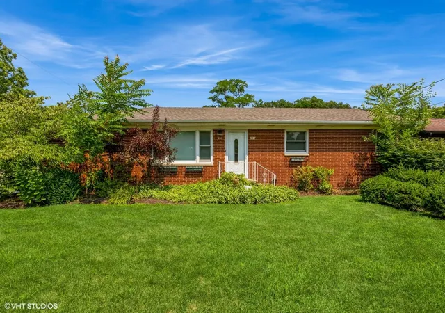 Photo 1 of Single family home for sale at 205 S Whittaker St, New Buffalo, MI 49117 | MLS# 69026052680 | Listing updated on 2026-10-05