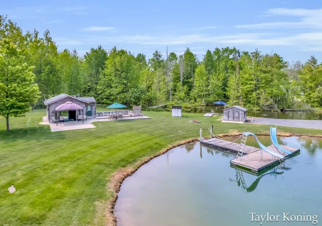 Single family home for sale at 3111 N 128th Avenue, Hart, MI 49420 | MLS# 71026052683