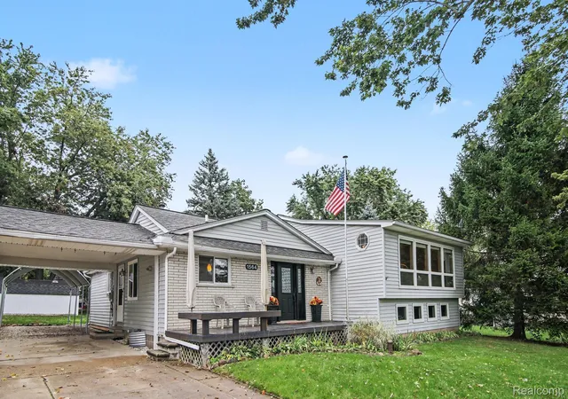 Single family home for sale at 1564 Delmonte St, Wolverine Lake, MI 48390 | MLS# 20261079999 | Listing updated on 2026-10-06