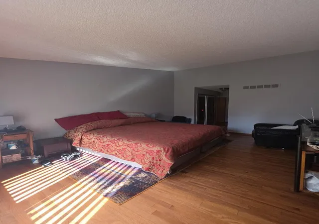 Photo 3 of Condo for sale at 35355 Blue Spruce Dr, Farmington, MI 48335 | MLS# 81026052719 | Listing updated on 2026-10-11