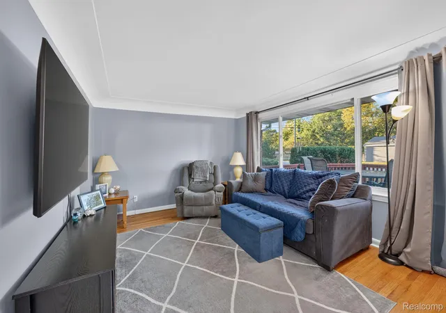 Photo 2 of Single family home for sale at 7324 Powers Ct, Shelby Township, MI 48317 | MLS# 20261080047 | Listing updated on 2026-10-19