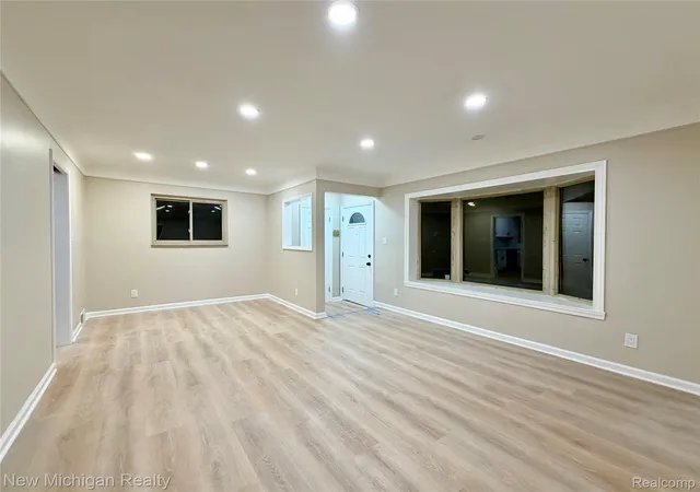 Photo 3 of Single family home for sale at 22111 Gardner St, Oak Park, MI 48237 | MLS# 20261080048 | Listing updated on 2026-10-09