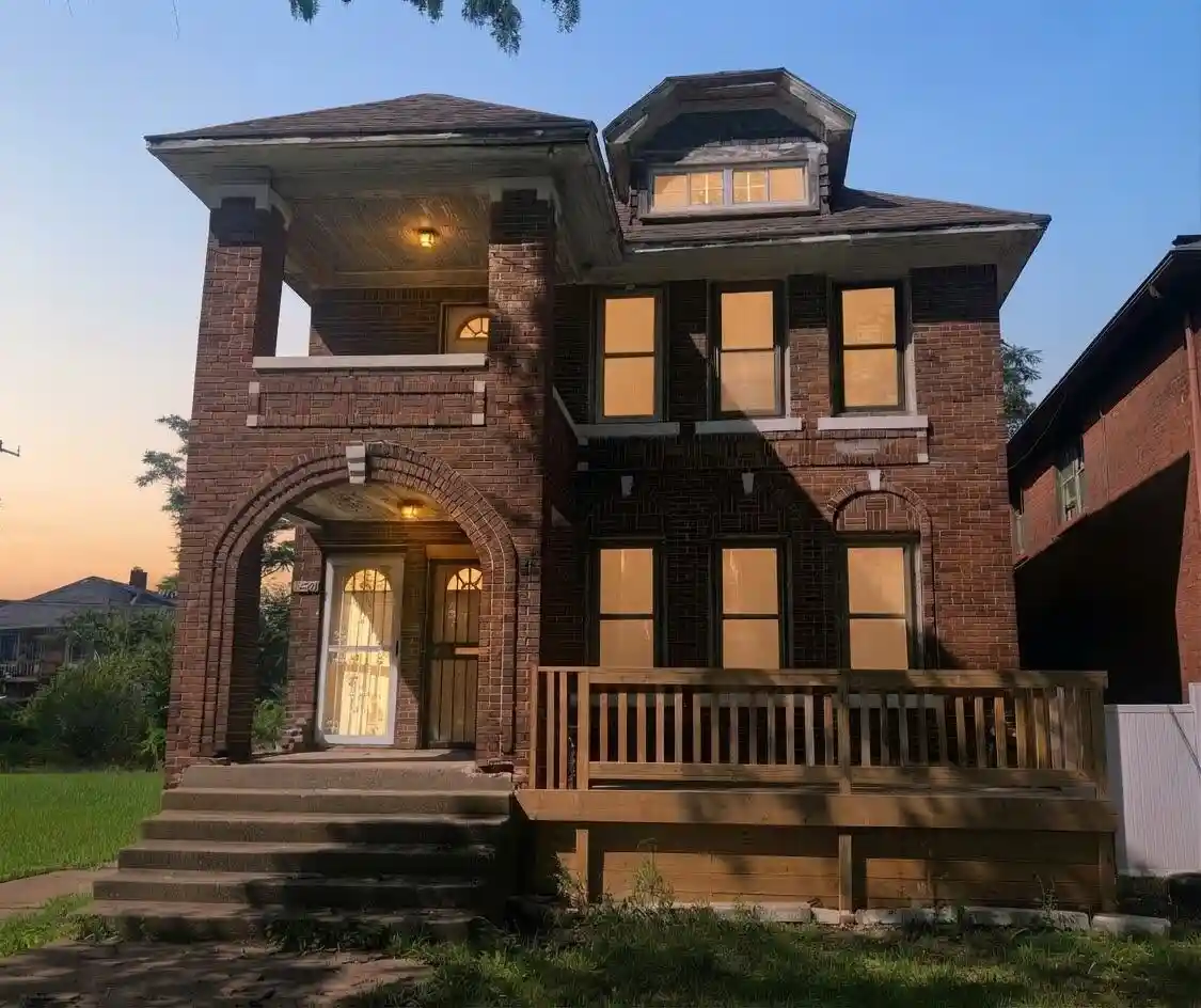 Listing Photo 1 - Condo for sale in 2708 W Grand St located at 2708 W Grand St, Detroit, MI 48238 - Unit 2708 W Grand St