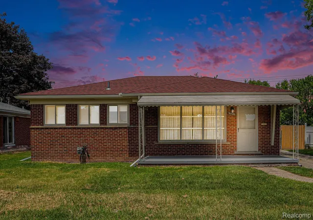 Photo 2 of Single family home for sale at 5239 E 13 Mile Rd, Warren, MI 48092 | MLS# 20261080053 | Listing updated on 2026-10-04