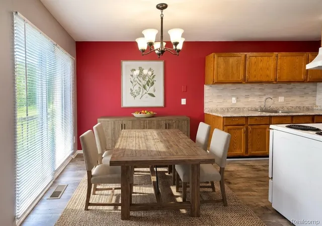 Listing Photo 4 - Condo for sale in building located at 8665 Sterling, Center Line, MI 48015