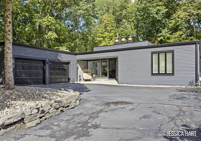 Photo 1 of Sale Pending at 4776 Pinnacle Ct Sw, Wyoming, MI 49519 | MLS# 65026052757 | Listing updated on 2026-10-08
