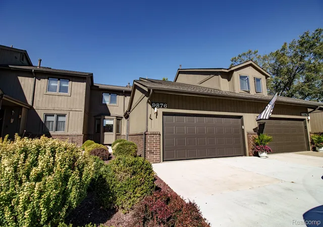 Photo 1 of Condo for sale at 9876 Hawthorne Glen Dr, Grosse Ile, MI 48138 | MLS# 20261080067 | Listing updated on 2026-10-14