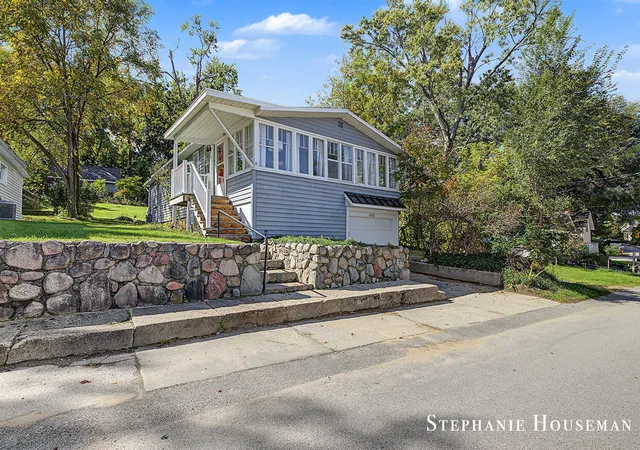 Photo 1 of Single family home for sale at 6765 Kitson Dr Ne, Rockford, MI 49341 | MLS# 65026052763 | Listing updated on 2026-10-29