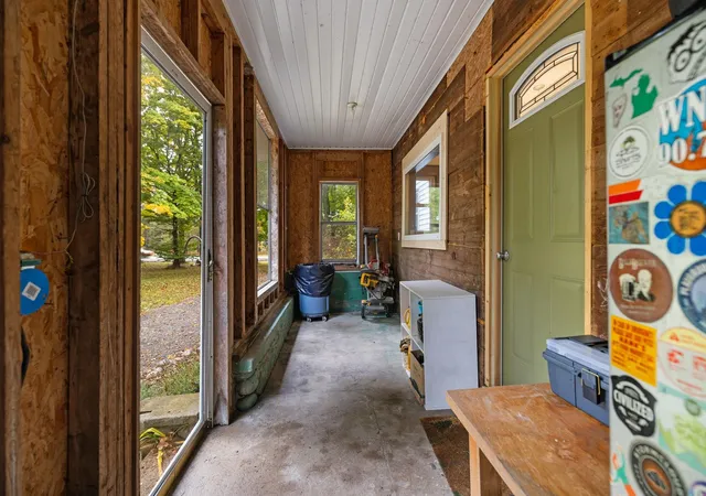 Photo 3 of Single family home for sale at 203 S Pioneer Rd, Beulah, MI 49617 | MLS# 78080074201 | Listing updated on 2026-10-08