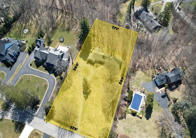 Photo 1 of Sale Pending at 20705 Glenhill Ct, Beverly Hills, MI 48025 | MLS# 81026052775 | Listing updated on 2026-10-07