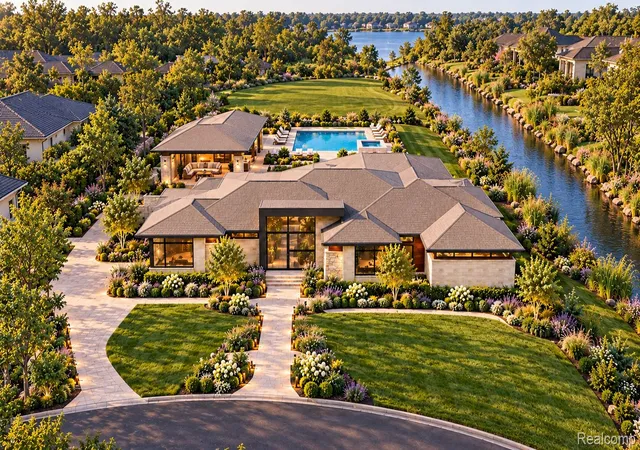 Photo 1 of Single family home for sale at 2668 Turtle Lake Ranch, Bloomfield Hills, MI 48302 | MLS# 20261080092 | Listing updated on 2026-10-20