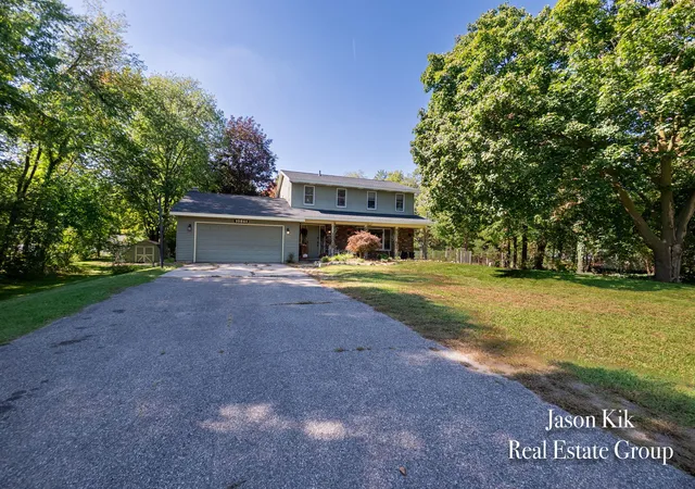 Photo 3 of Single family home for sale at 10861 68th Avenue, Allendale, MI 49401 | MLS# 71026052780 | Listing updated on 2026-10-19