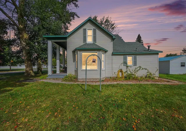 Single family home for sale at 201 6th Avenue, Tawas City, MI 48763 | MLS# 77080074204