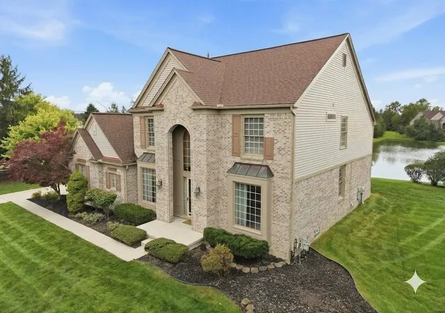 Photo 3 of Single family home for sale at 137 Queen Anne Dr, Canton, MI 48187 | MLS# 81026052786 | Listing updated on 2026-10-07