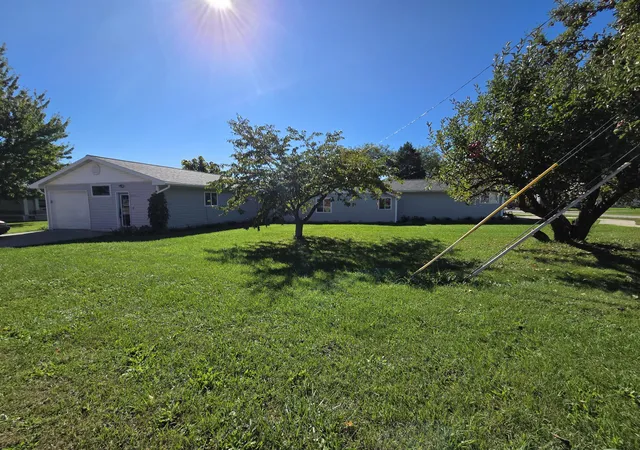 Photo 1 of Single family home for sale at 201 S Sterling St, Ashley, MI 48806 | MLS# 65026052792 | Listing updated on 2026-10-11