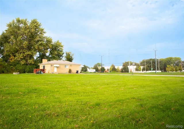 Photo 2 of Land for sale at 33925 Mound Rd, Sterling Heights, MI 48310 | MLS# 20261080116 | Listing updated on 2026-10-05
