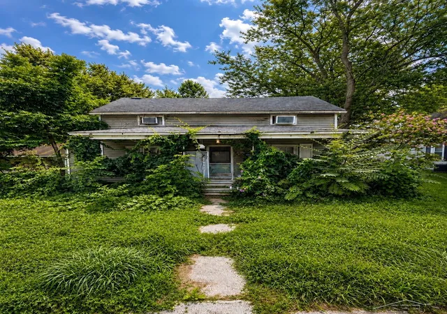 Single family home for sale at 340 E Center St, Petersburg, MI 49270 | MLS# 61050223796