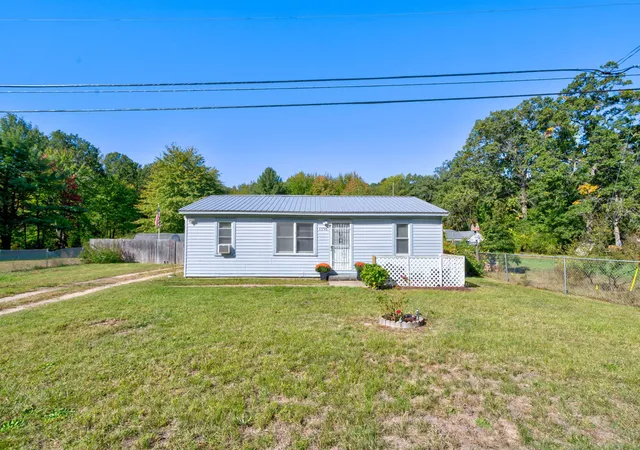 Photo 1 of Sale Pending at 1295 S Brooks Rd, Muskegon, MI 49442 | MLS# 71026052806 | Listing updated on 2026-10-08