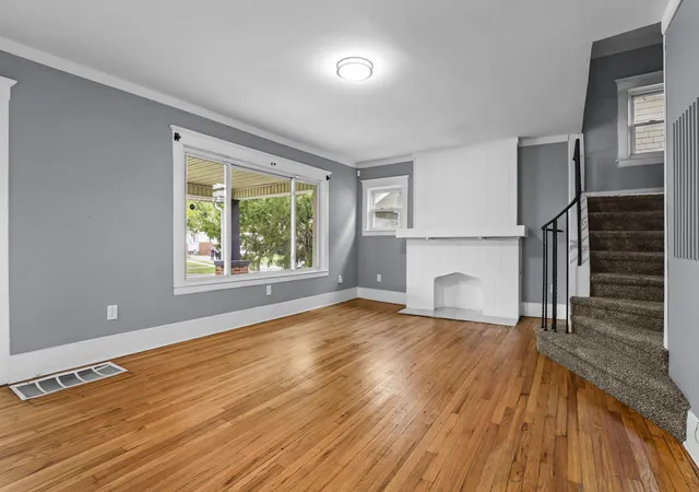 Photo 3 of Single family home for sale at 247 Moss St, Highland Park, MI 48203 | MLS# 81026052816 | Listing updated on 2026-10-15