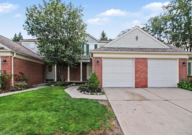 Photo 1 of Condo for sale at 43547 Yorkville Dr, Canton, MI 48188 | MLS# 20261080157 | Listing updated on 2026-10-19