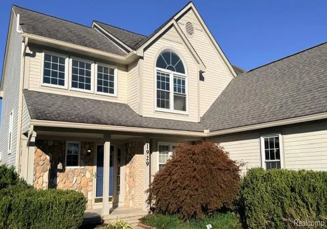 Photo 2 of Single family home for sale at 1929 Palmer Dr, Wixom, MI 48393 | MLS# 20261080161 | Listing updated on 2026-10-20