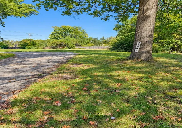 Photo 3 of Land for sale at 23846 Lillian St, Brownstown Twp, MI 48183 | MLS# 20261080164 | Listing updated on 2026-10-04