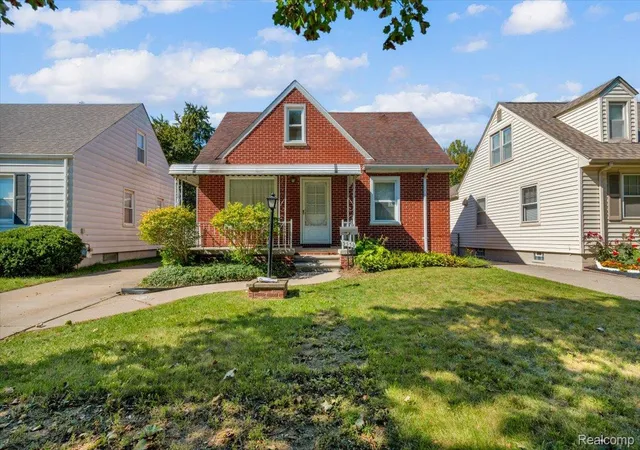 Photo 2 of Single family home for sale at 3330 Detroit St, Dearborn, MI 48124 | MLS# 20261080170 | Listing updated on 2026-10-05