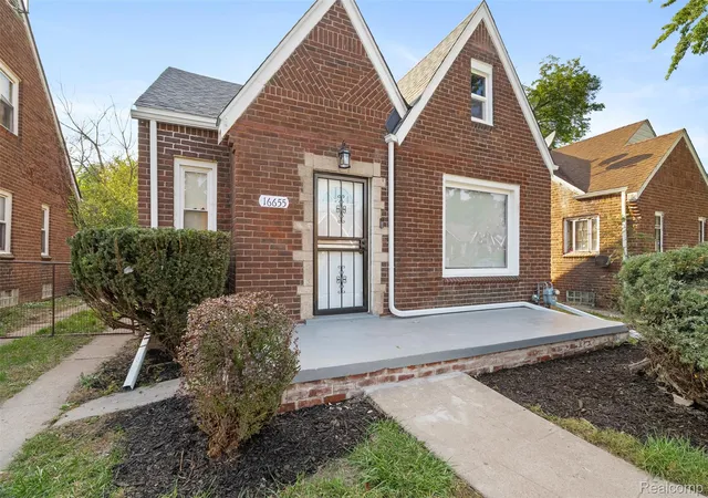 Photo 1 of Single family home for sale at 16655 Stansbury St, Detroit, MI 48235 | MLS# 20261080174 | Listing updated on 2026-10-18