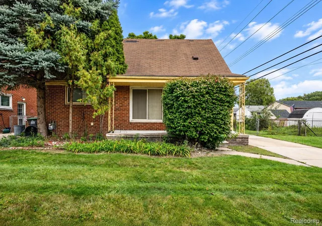 Photo 2 of Single family home for sale at 9081 Roosevelt St, Taylor, MI 48180 | MLS# 20261080192 | Listing updated on 2026-10-09