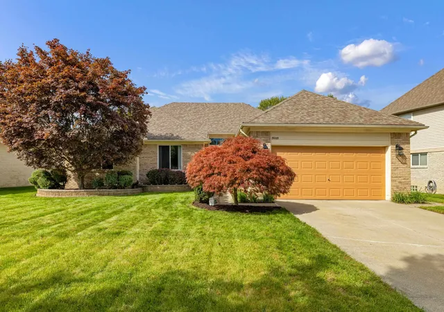Photo 1 of Single family home for sale at 39265 Canterbury Dr, Harrison Township, MI 48045 | MLS# 58050223807 | Listing updated on 2026-10-11
