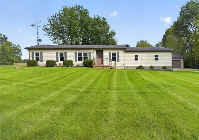 Photo 2 of Single family home for sale at 12225 Hogan Rd, Clinton, MI 49236 | MLS# 81026052837 | Listing updated on 2026-10-09