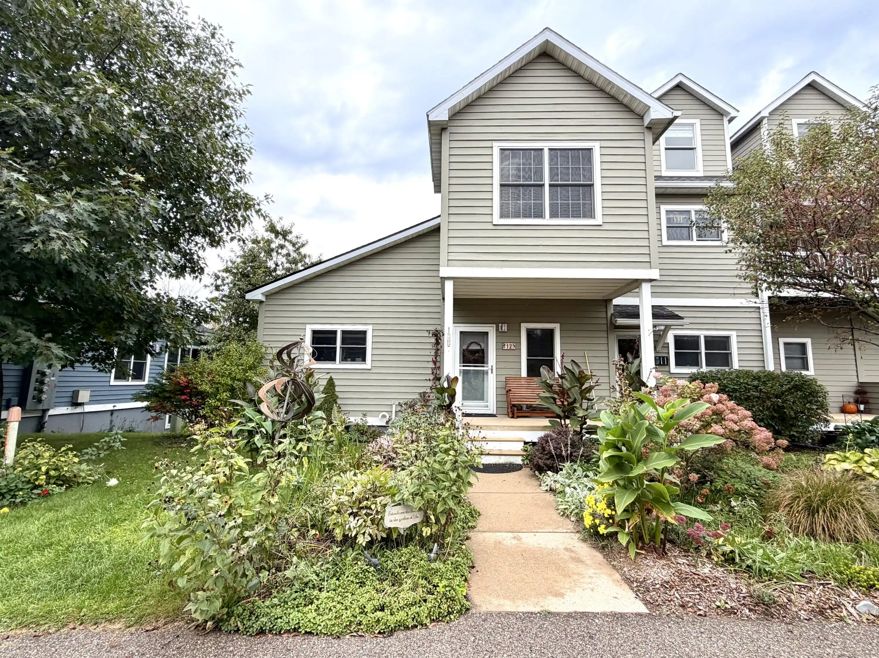 Listing Photo 1 - Condo for sale in 560 Little Lake Dr located at 560 Little Lake Dr, Ann Arbor, MI 48103 - Unit #12